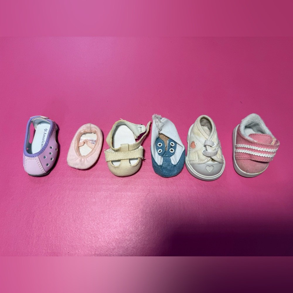 American Girl Doll Shoe Lot (No matches)